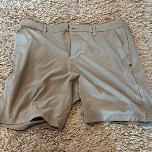 Men's Tan Shorts
